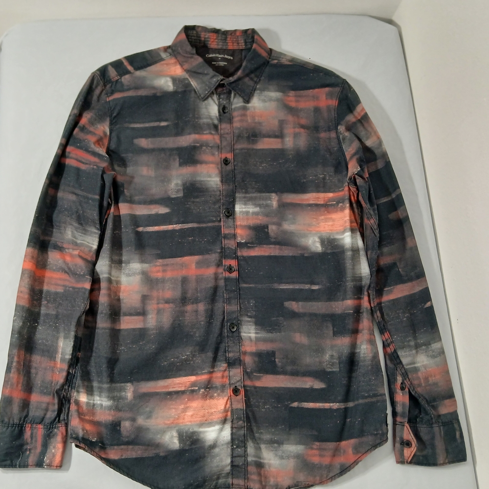 Calvin Klein Jeans Men's Black and Red Abstract Shirt - Vintage